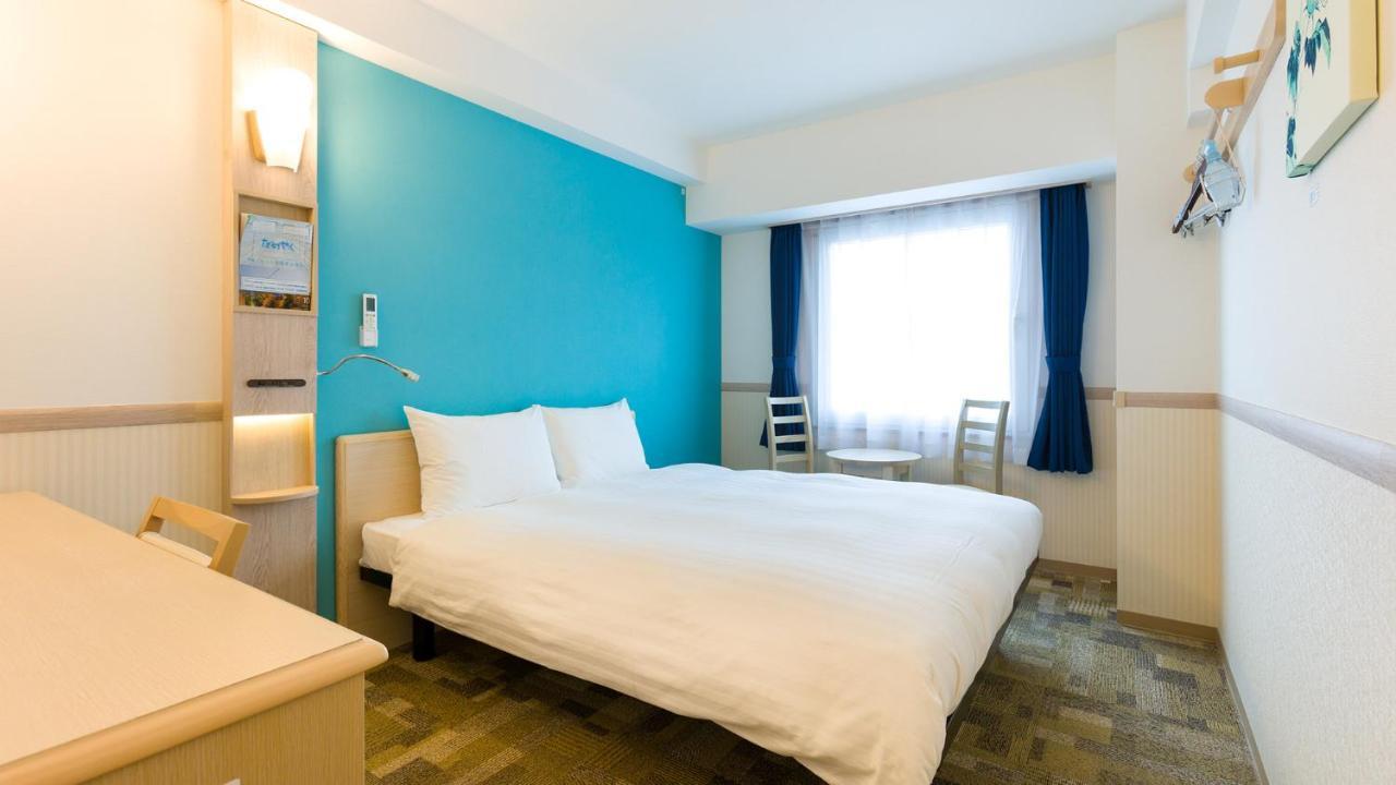 Toyoko Inn Iwakuni Eki Nishi Guchi Экстерьер фото
