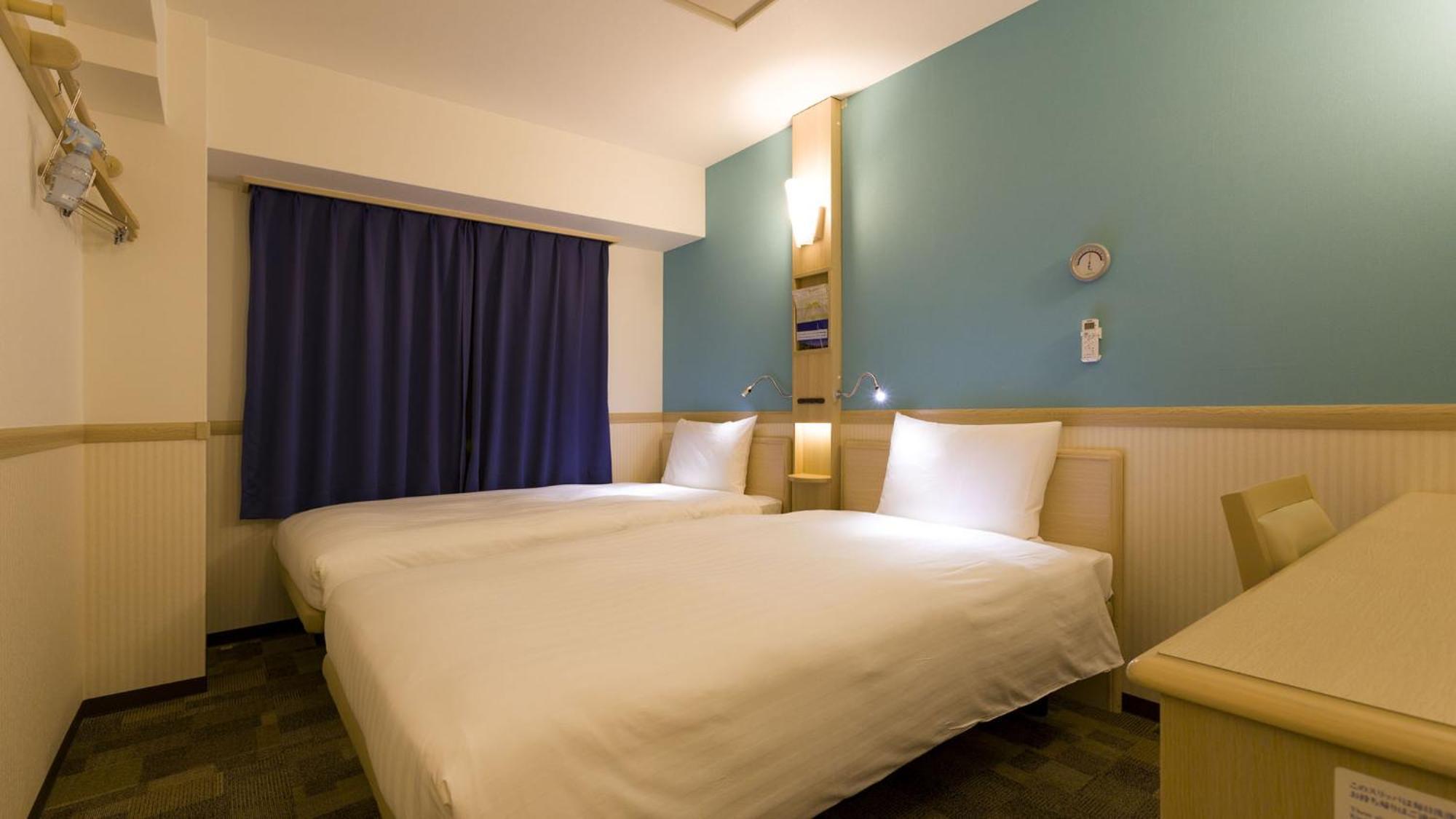 Toyoko Inn Iwakuni Eki Nishi Guchi Экстерьер фото